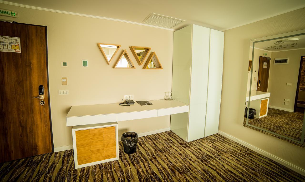 Hotel President SPA Băile Felix Buitenkant foto
