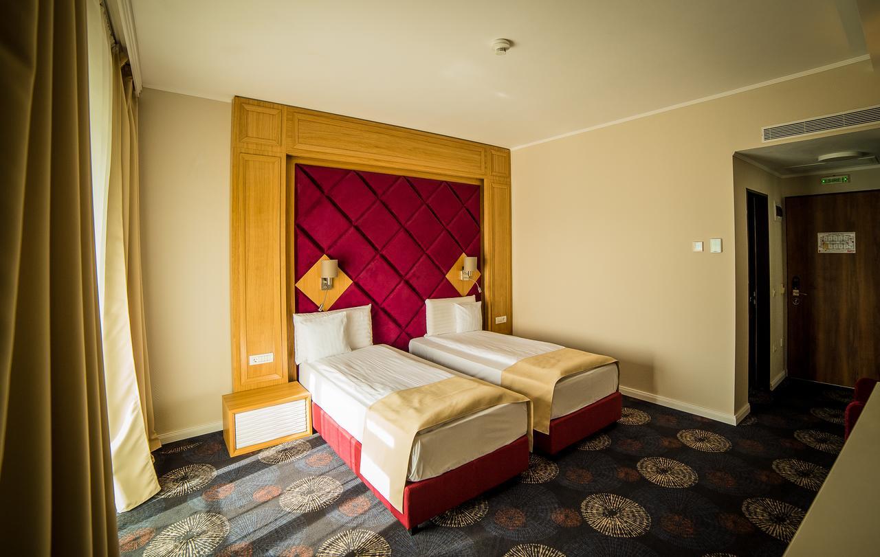 Hotel President SPA Băile Felix Buitenkant foto