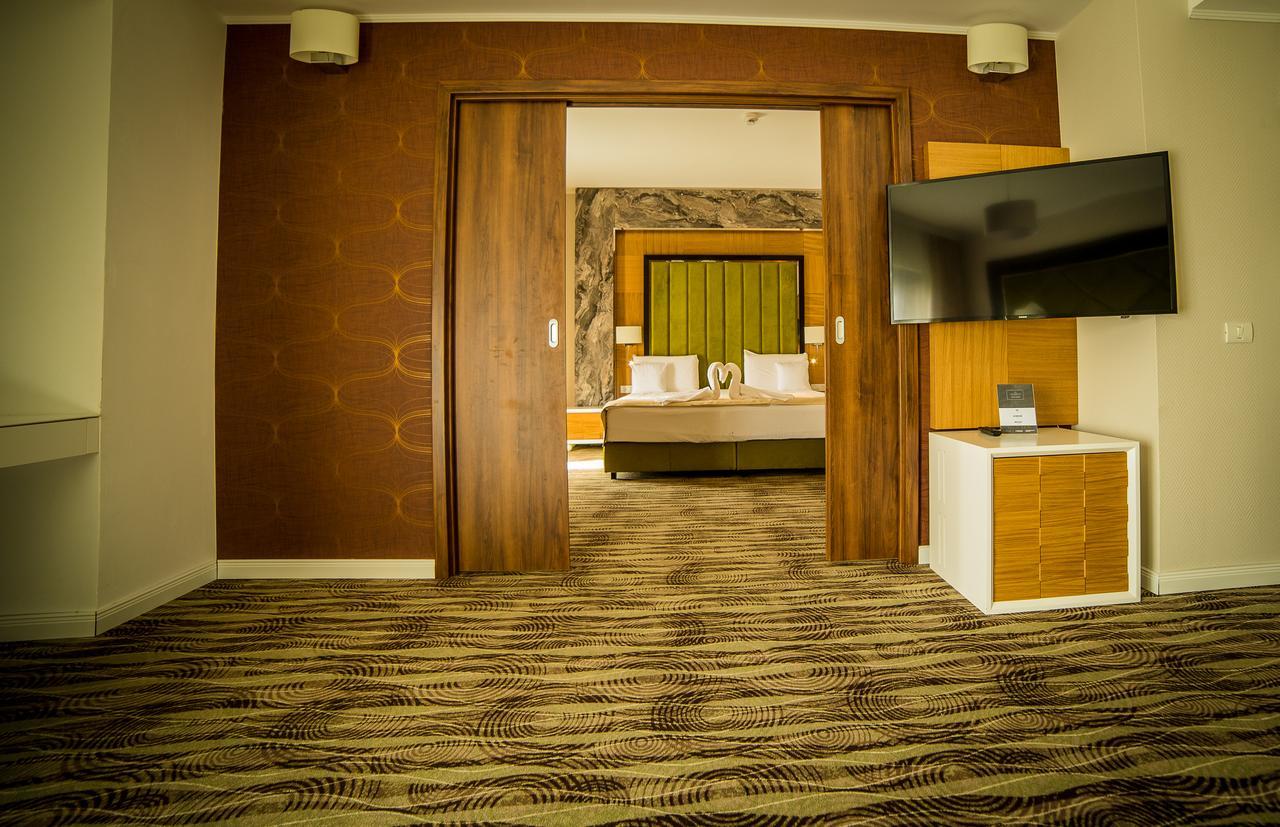 Hotel President SPA Băile Felix Buitenkant foto
